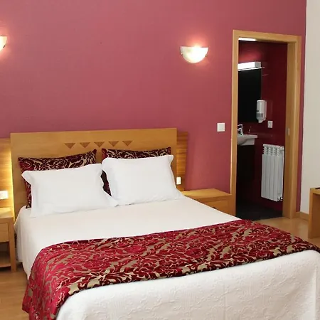 Hotel Chale Paredes (Porto)