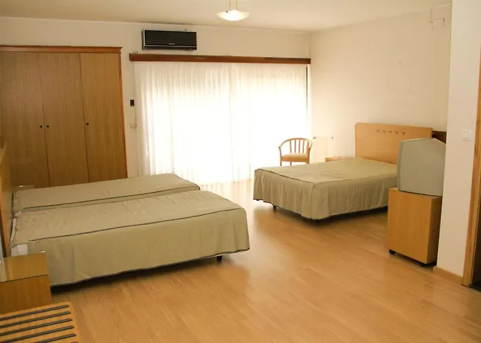 Chale 2* Paredes (Porto)