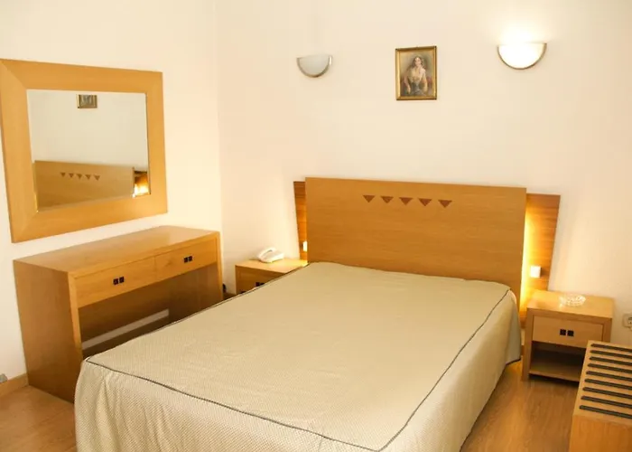 Chale Paredes (Porto)