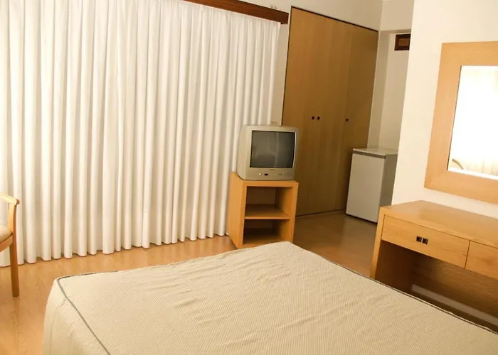 Chale 2* Paredes (Porto)