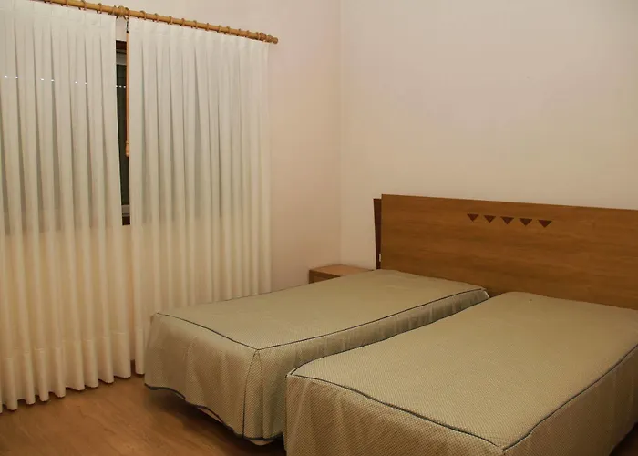 Chale Hotel Paredes (Porto)